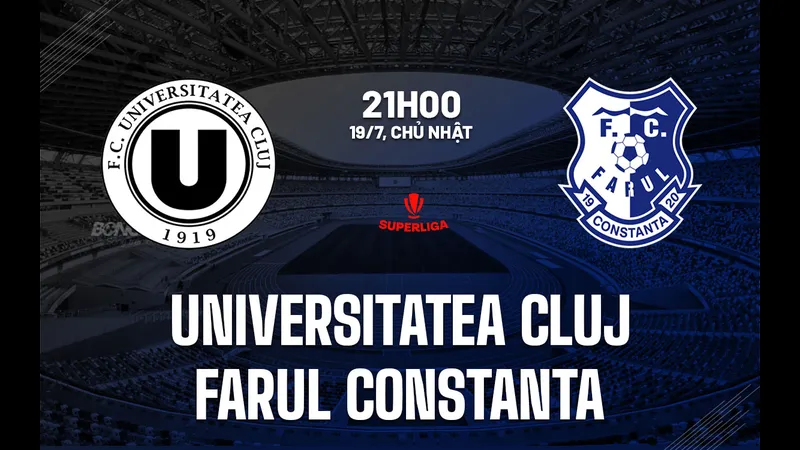 Cầu thủ U. Cluj và Farul Constanta đối đầu trên sân